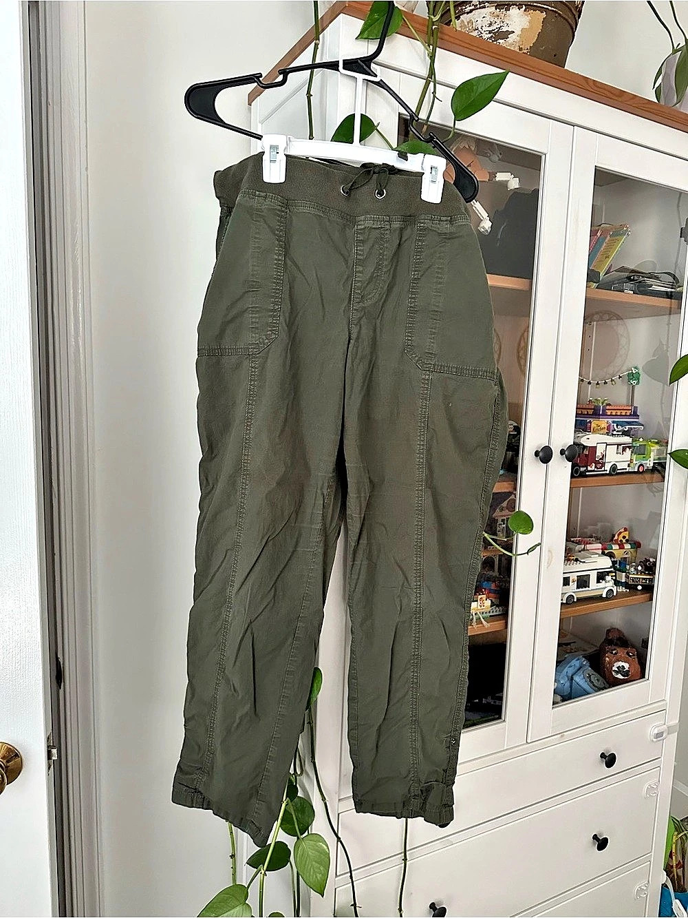 Torrid Olive Green Jogger Pants Size 2X
